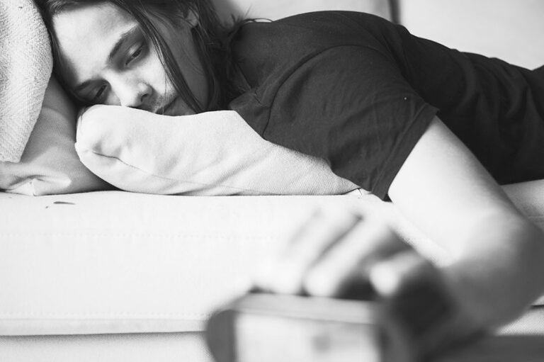 Insomnio y calidad del sueño: cómo la tecnología NESA y la fisioterapia pueden ayudarte a dormir mejor